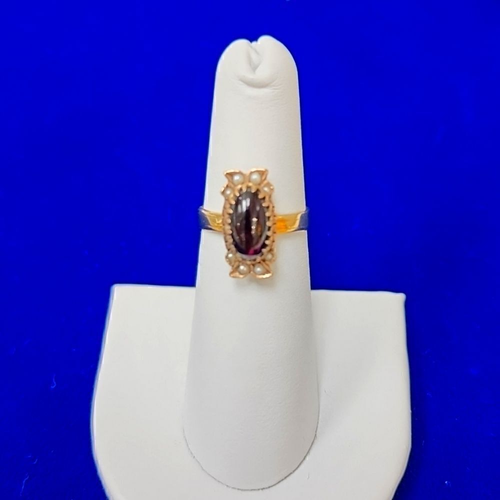 Vintage Estate Victorian 14K Gold Seed Pearls and Cabochon Garnet Ring